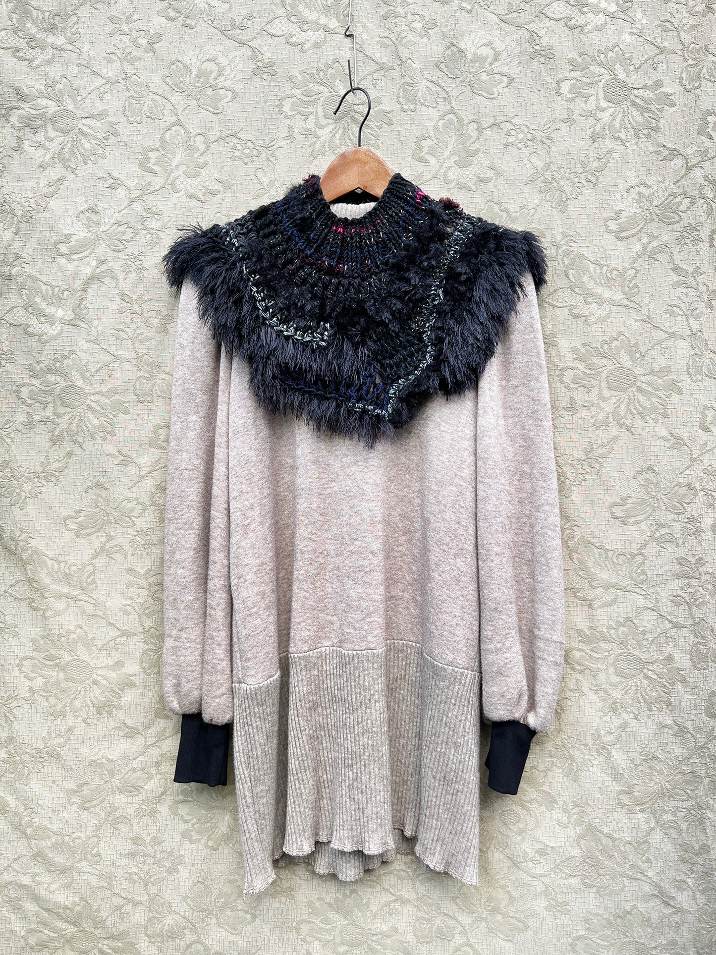 Merry Go Round Neckwarmer #21 / Low turtleneck