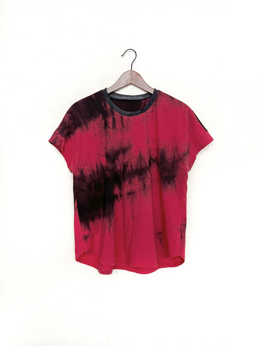 Magic Red T-Shirt / Last size L