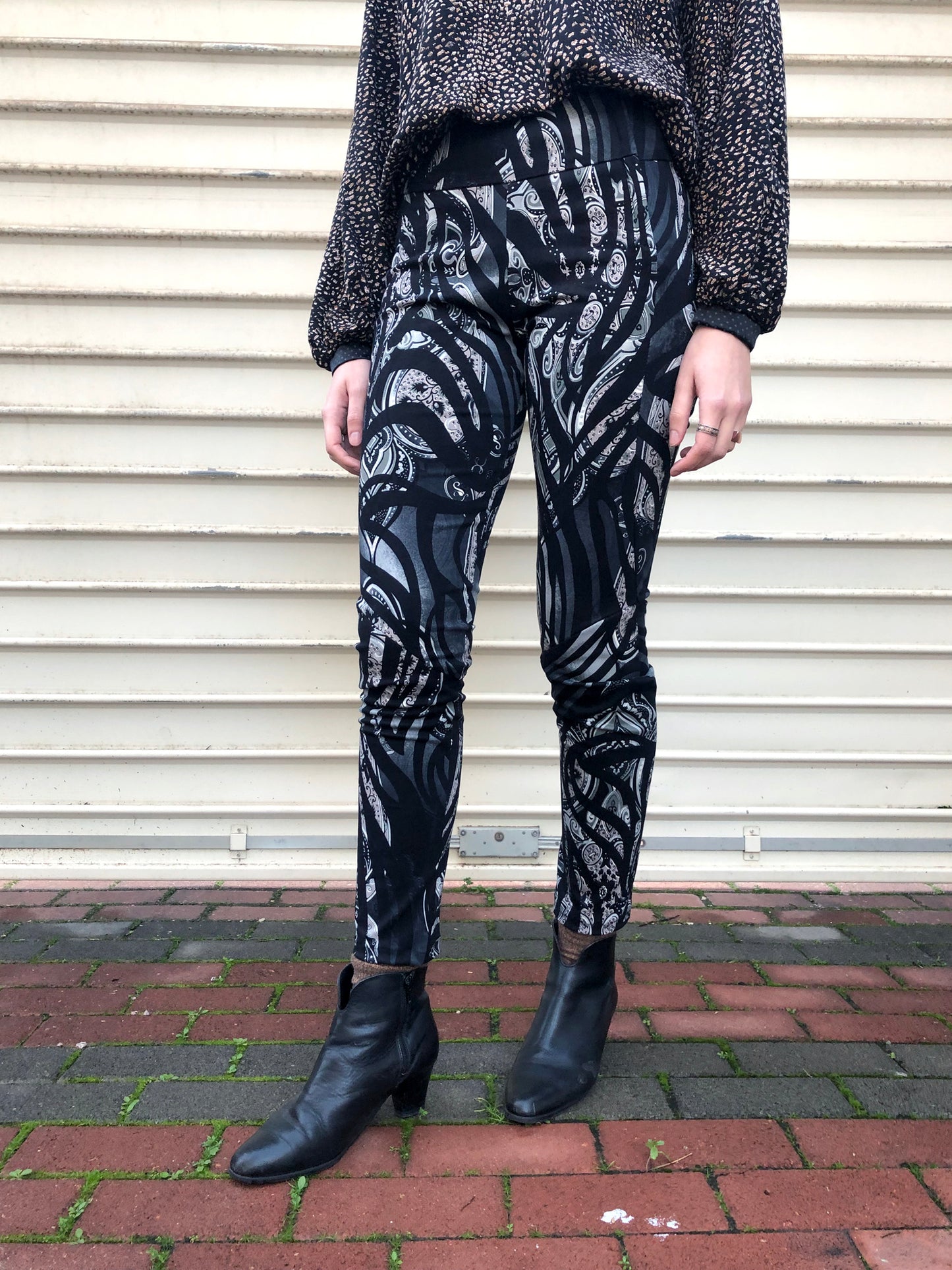 Rock Steady Pants / Sizes 36, 38