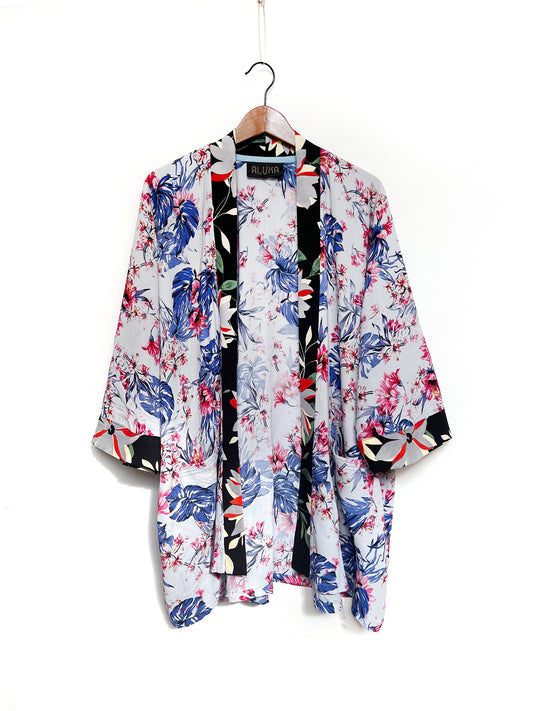 Daydream Kimono  M-XL